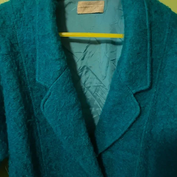 Vintage 80’s fuzzy wool batwing teal jacket - Picture 3 of 10